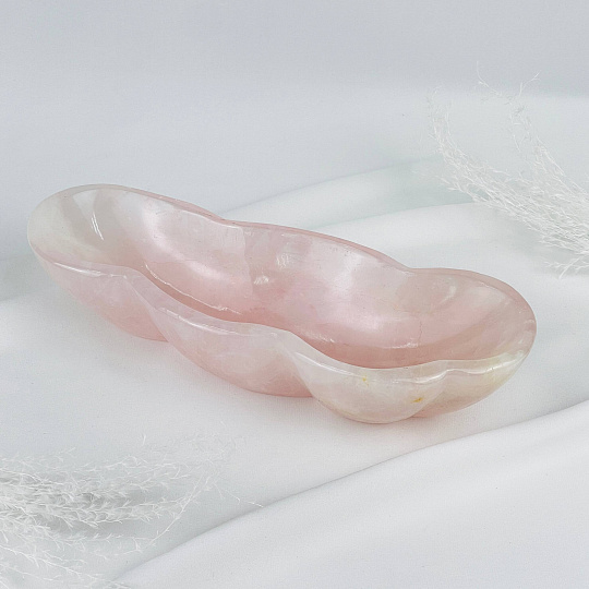 Чаша из мадагаскарского Розового кварца, Артикул: 117735 - изображение товара №1