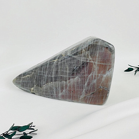 Срез (экран) из камня Лабрадор полированный