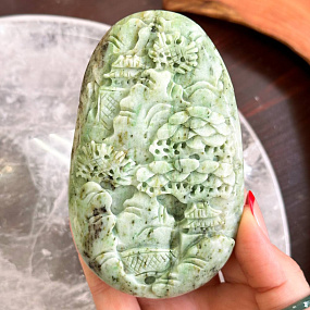 Камнерезная миниатюра из Агальматолита