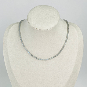 Бусы-Чокер из Лабрадора