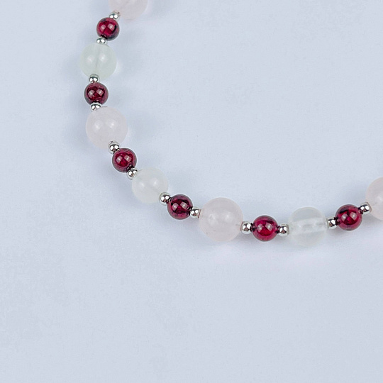 Браслет (на любовь) регулируемый из Розового кварца, Лунного камня и Граната, Артикул: 117972 - изображение товара №4
