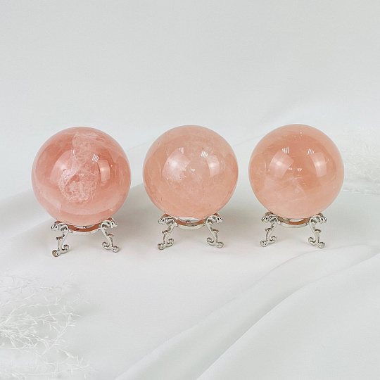 Шар из мадагаскарского Розового кварца, Артикул: 089321 - изображение товара №1